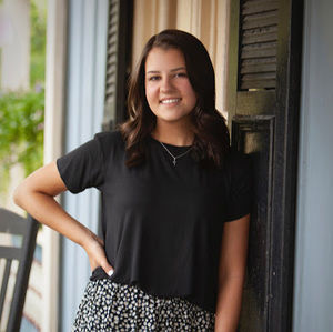 Meet your Posher, Lauren